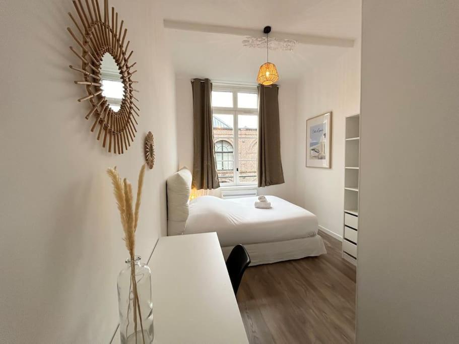 Vieux-Lille Appartement Renove Avec Une Chambre Exterior foto